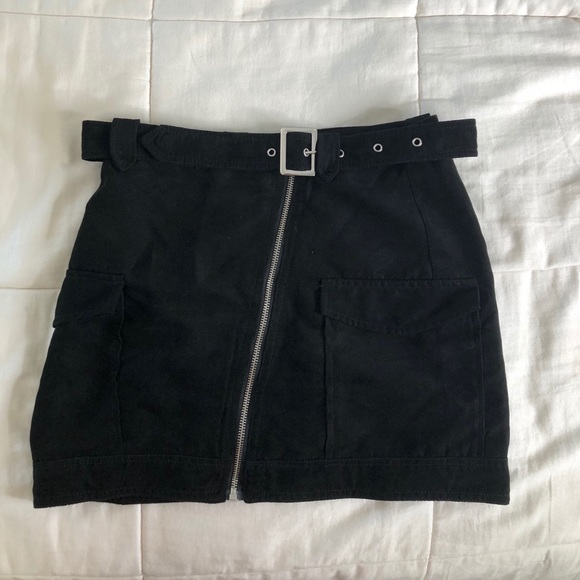 Mini Skirt - Picture 1 of 3